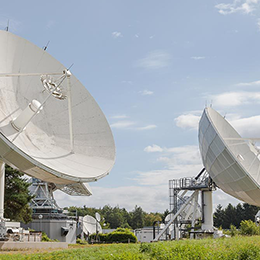 Large Satellite Earth Stations